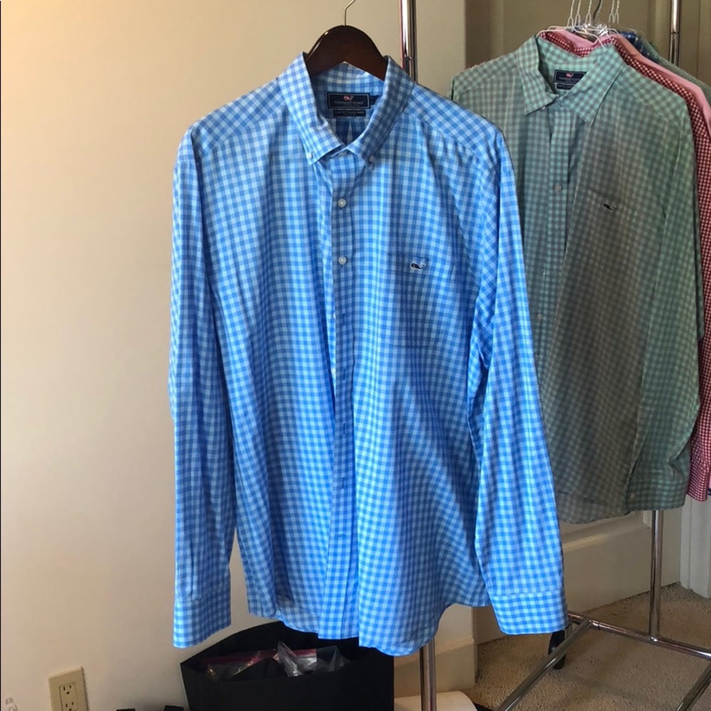 Vineyard Vines Button Down Dress Shirt